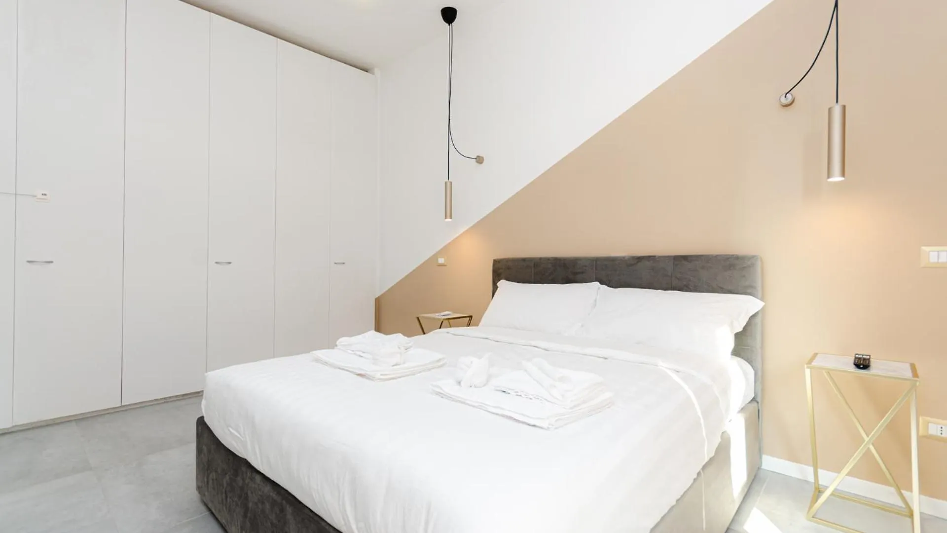 Vivimihome - Savona House Milan Apartment